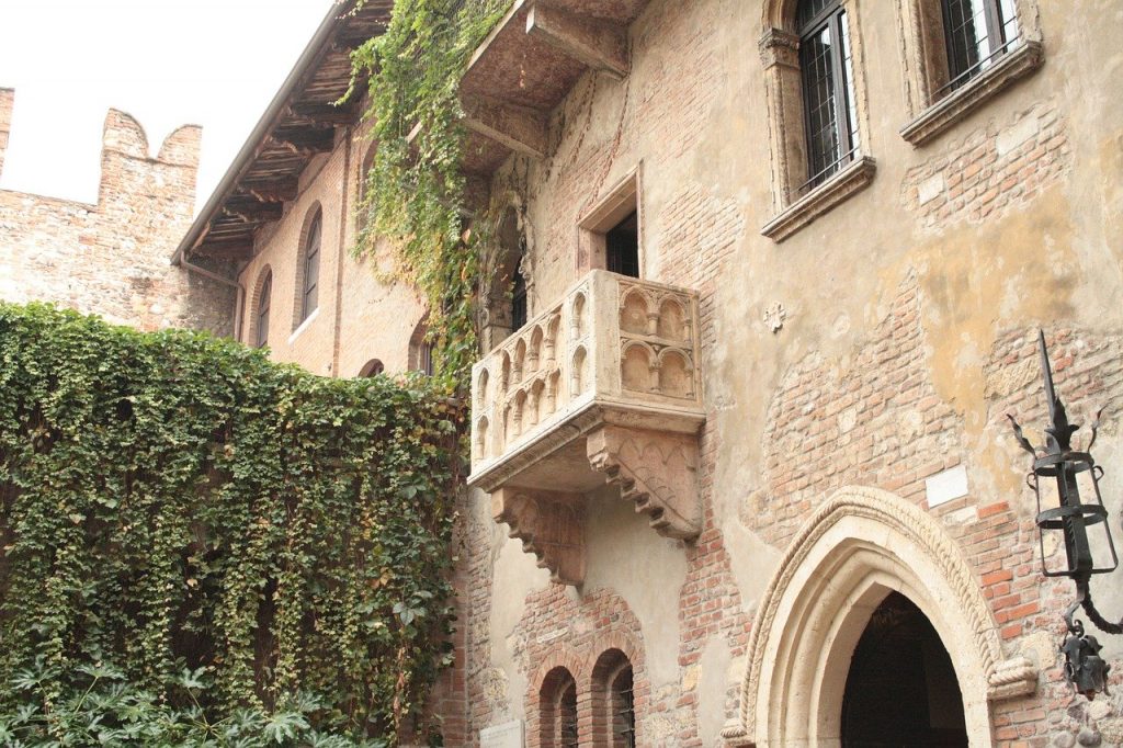 verona, balcony, romeo